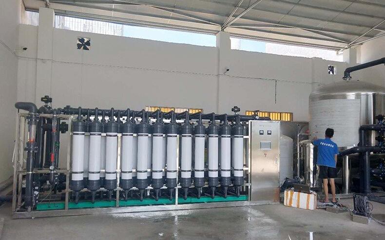 100噸<a href=http://m.51tmw.com/clsb/ target=_blank class=infotextkey>超濾設備</a>