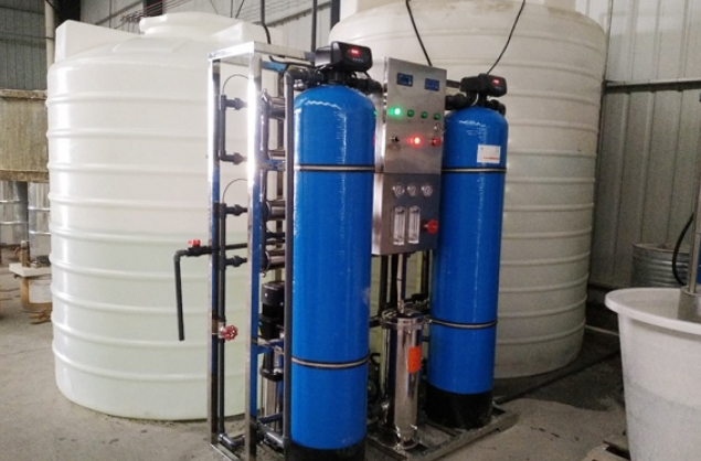 工業<a href=http://m.51tmw.com/fstcjssb/ target=_blank class=infotextkey>反滲透凈水設備</a>